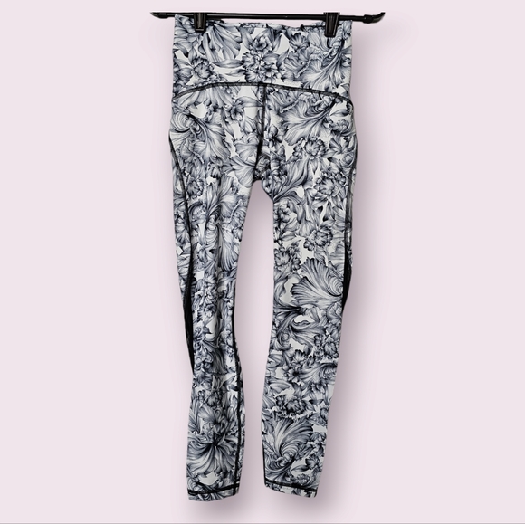 RARE Lululemon Womens Train Time 7/8 Leggings‎ Size 4 - Picture 1 of 10